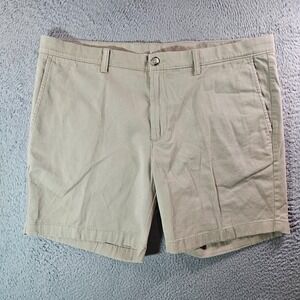 NWOT Roundtree & Yorke Shorts Men 42 x 7 Stretch Straight Flat Light Khaki‎